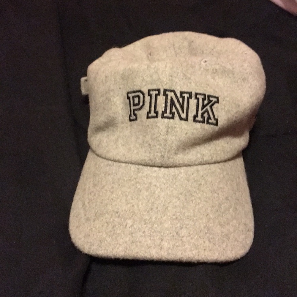Grey hat